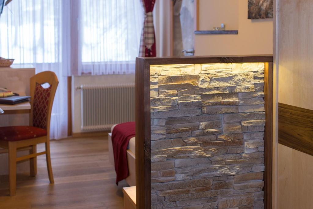 Hotel Roesslhof Ramsau am Dachstein Room photo